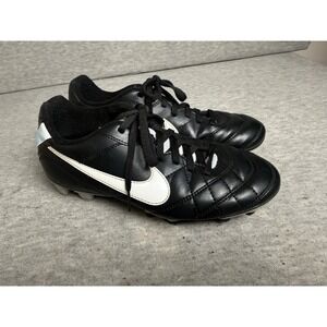 Nike JR. Youth Tiempo Rio FG-R Soccer Shoes 6.5y Black/White/Blue 524939-014